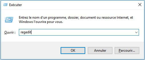 tapez regedit.exe et ouvrez-le